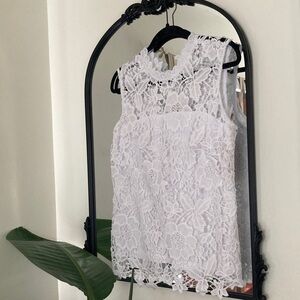 Elegant White Lace Sleeveless Top